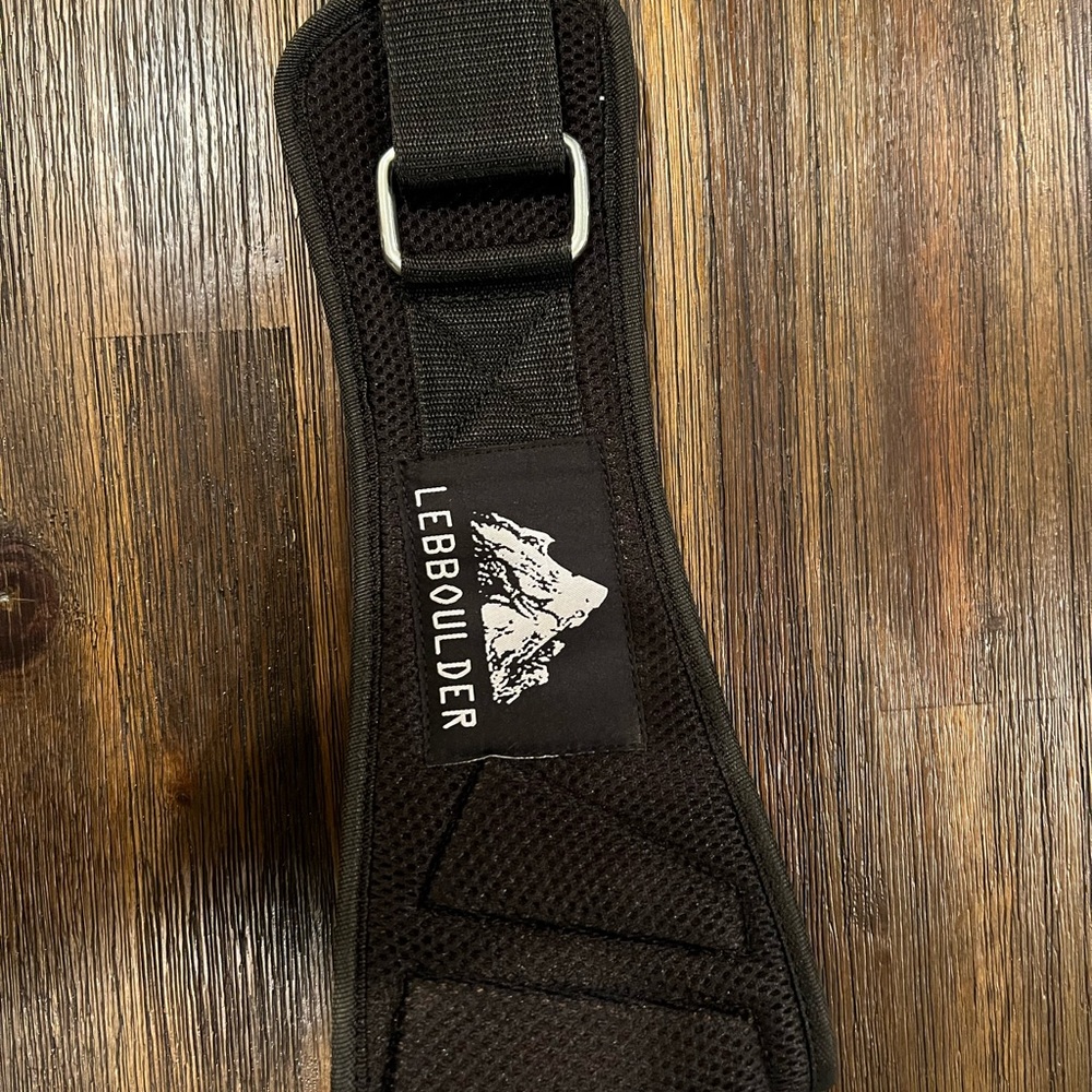 Weight lifting belt